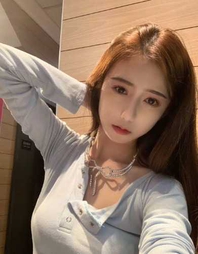 干了一个敏感体质，体验了一把真实激烈的高潮